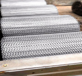 L'industrie alimentaire adaptée aux besoins du client Diamond Mesh Steel Plate Conveyor Belt