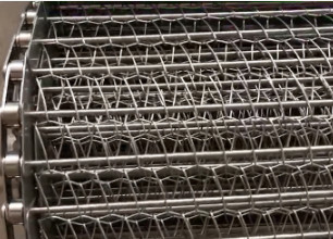 316 acier inoxydable Diamond Shape Metal Mesh 3,4 bandes de conveyeur augmentées de latte en métal