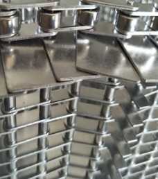 Bande de conveyeur plate augmentée de solides solubles Diamond Mesh Metal Sheet Wire For