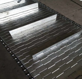 430 acier inoxydable perforé Chip Conveyor Chain Plate Belt