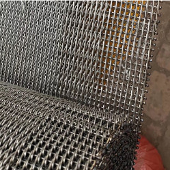La catégorie comestible Diamond Mesh Steel Mesh couvre la bande de conveyeur pour le four