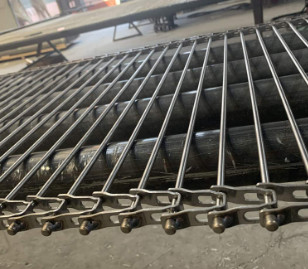 Double milliseconde équilibrée Wire Mesh de bande de conveyeur de l'acier inoxydable SS201