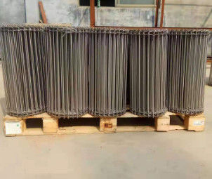 Courroie en maille d'acier inoxydable poli, largeur personnalisée, matériau en fil d'acier utilisé dans l'industrie de l'emballage et l'automatisation des convoyeurs