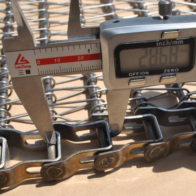 Bande de conveyeur adapt&eacute;e aux besoins du client de chocolat de fruit de r&eacute;sistance &agrave; la corrosion &agrave; entra&icirc;nement 3