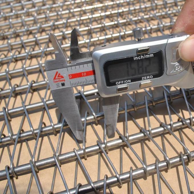 Bande de conveyeur adapt&eacute;e aux besoins du client de chocolat de fruit de r&eacute;sistance &agrave; la corrosion &agrave; entra&icirc;nement 2